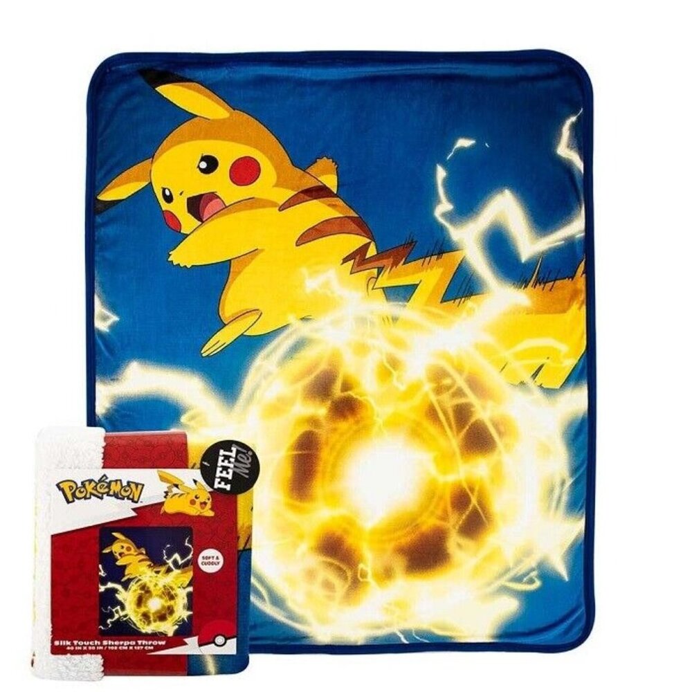New Pikachu Shock Fleece Throw Gift Blanket Sherpa Pokemon Go Nintendo SOFT NIP - Picture 2 of 4